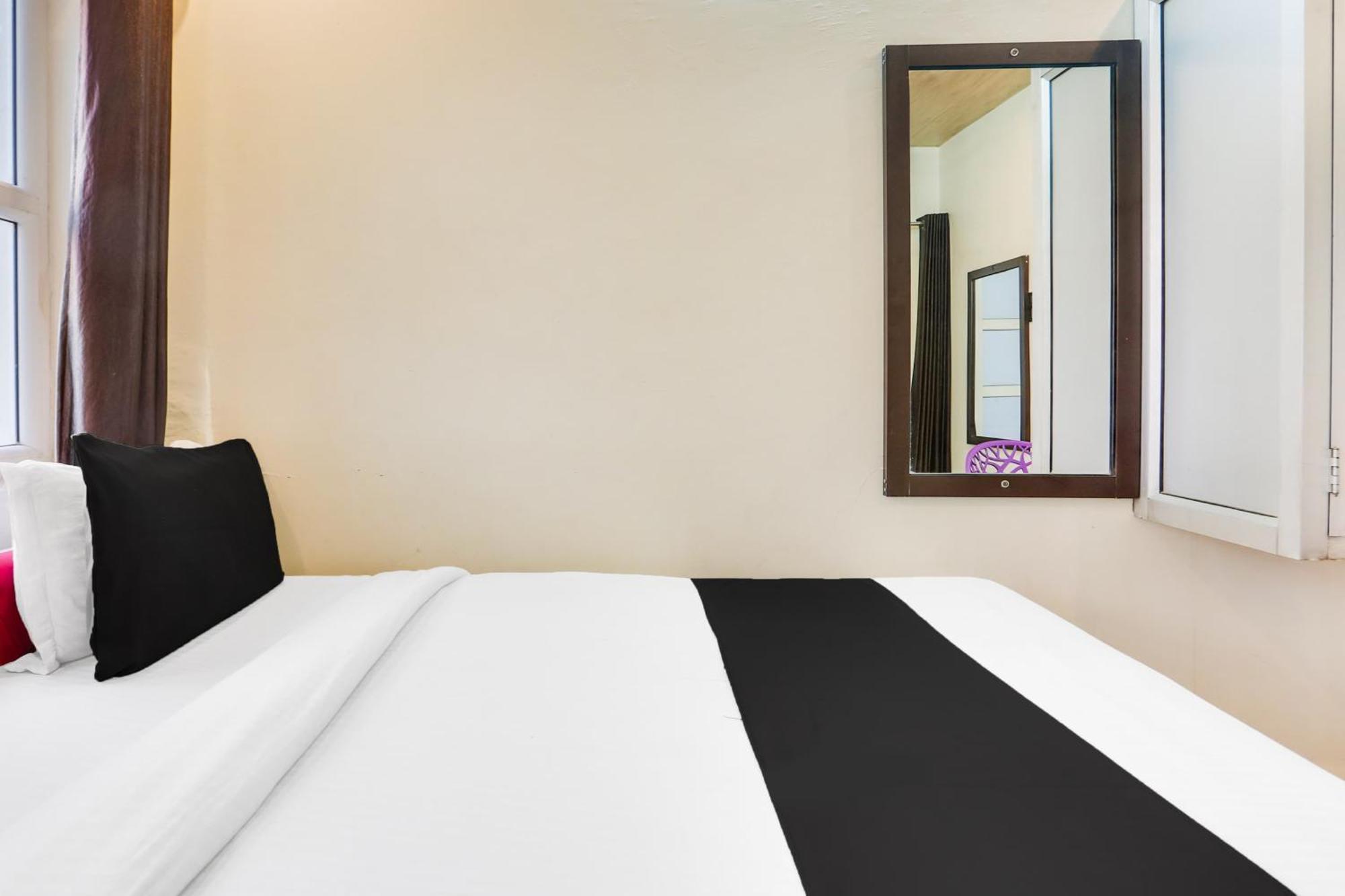 Super Hotel O Jamrani Formerly White House Haldwāni Kültér fotó